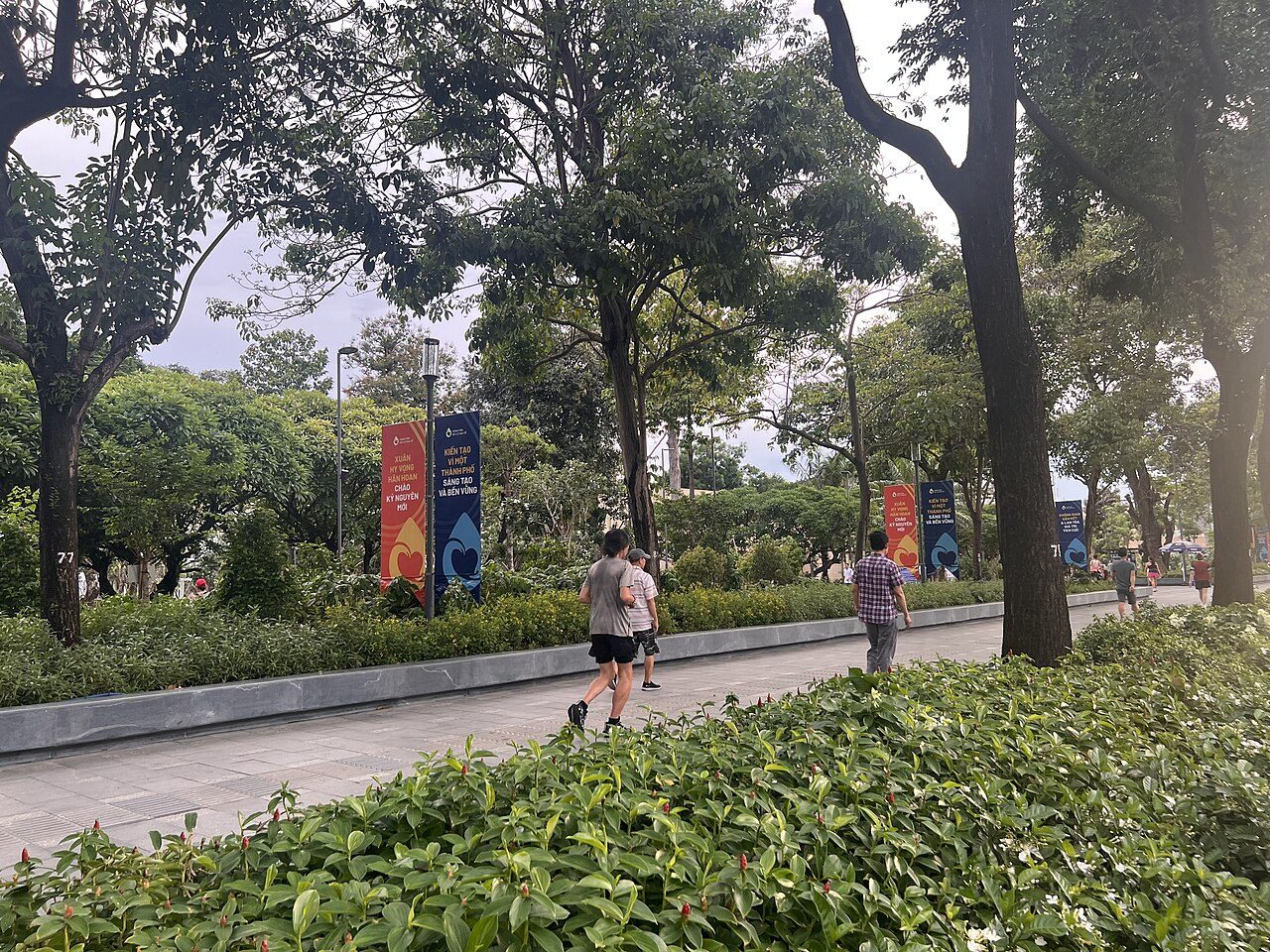 Hành lang cây xanh trong đô thị