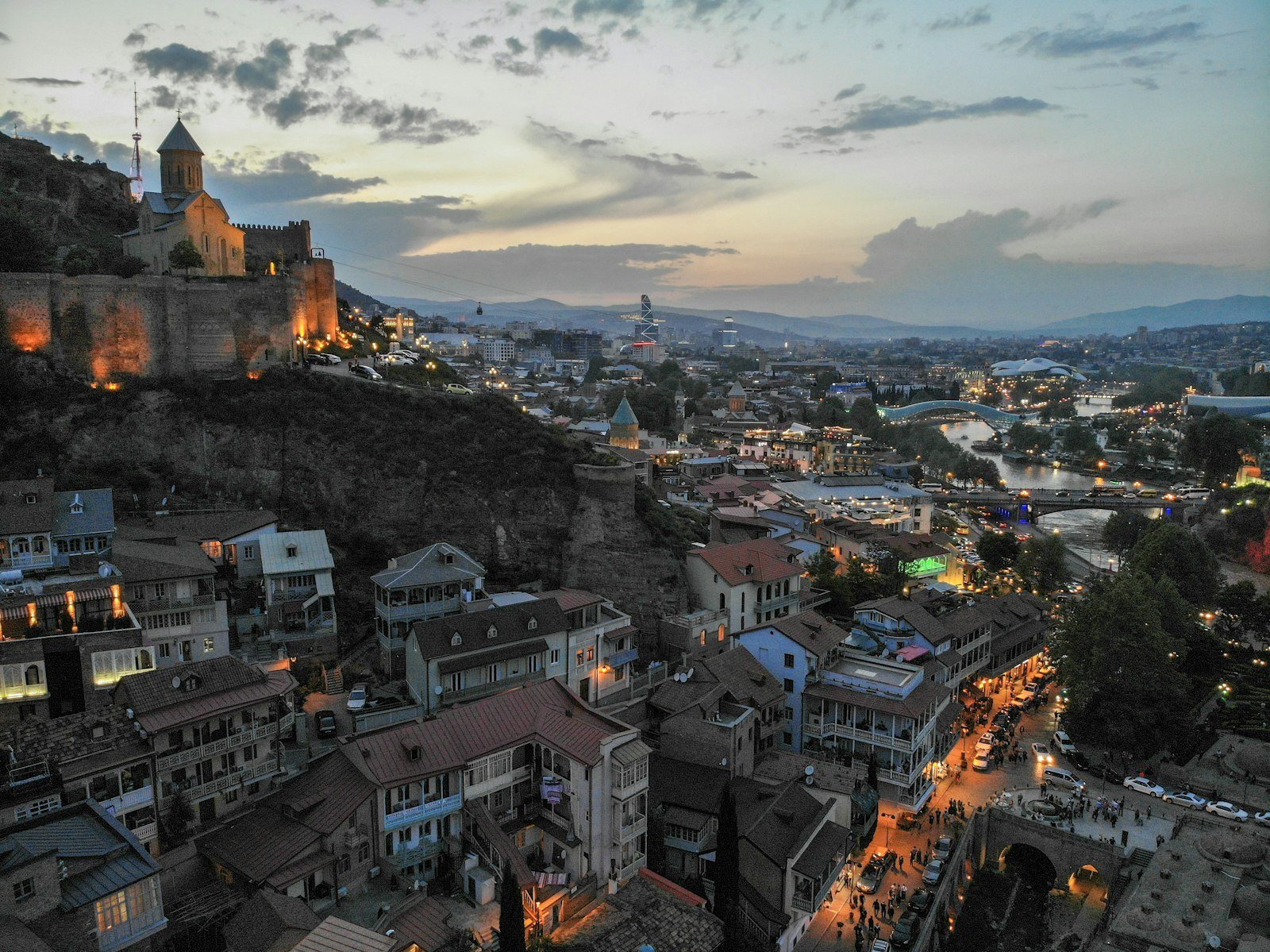 Expo Georgia ở Tbilisi: khi cảnh quan là bộ khung, không phải lớp trang trí