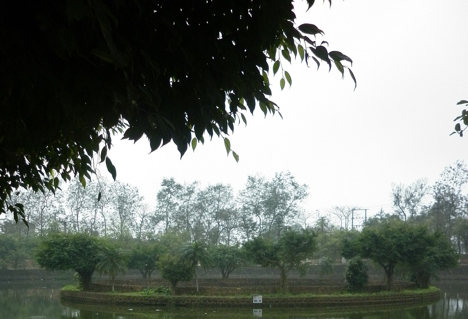 Giếng Trọng Thủy trong khu di tích Cổ Loa